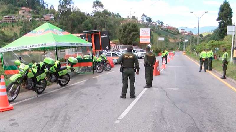 Colombia despliega más de 34.000 policías para garantizar seguridad en Semana Santa