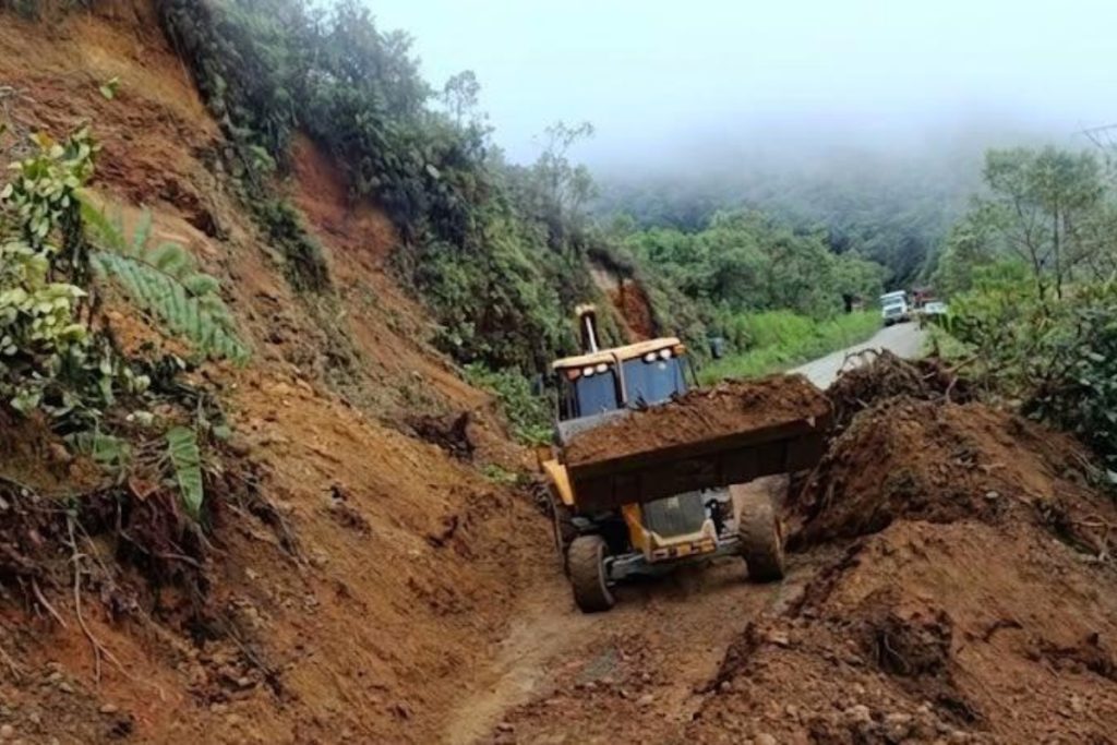 Chocó recupera conexión vial con San José del Palmar tras el terremoto de 7,4