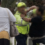 Orientador vial y motociclista se enfrentaron a golpes en el norte de Barranquilla