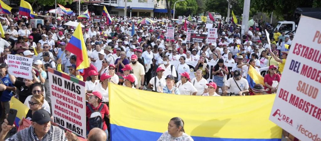 Sindicalistas y docentes marcharon en Barranquilla contra políticas del Gobierno nacional